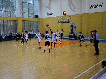 公司籃球隊(duì)首戰(zhàn)獲勝