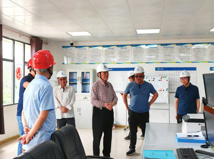 王孝忠到公司所屬風(fēng)電場(chǎng)考察調(diào)研